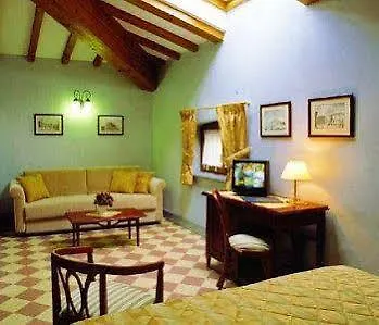 ***  Hotel Della Robbia Florence Italy
