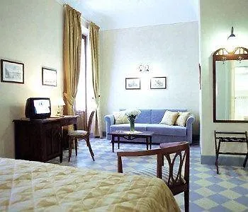 Hotel Della Robbia Florence 3*,